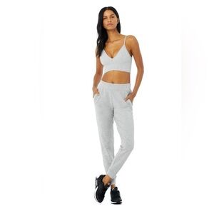 Alo Yoga Unwind Sweatpant Size Medium
